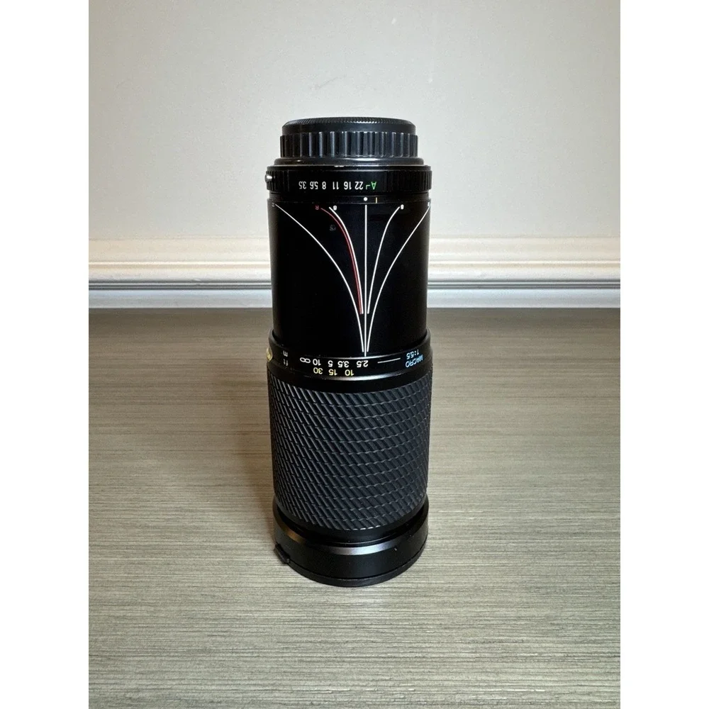 Vintage Tokina SZ-X 28-200mm Manual Focus Zoom Lens Black + 72mm UV Filter